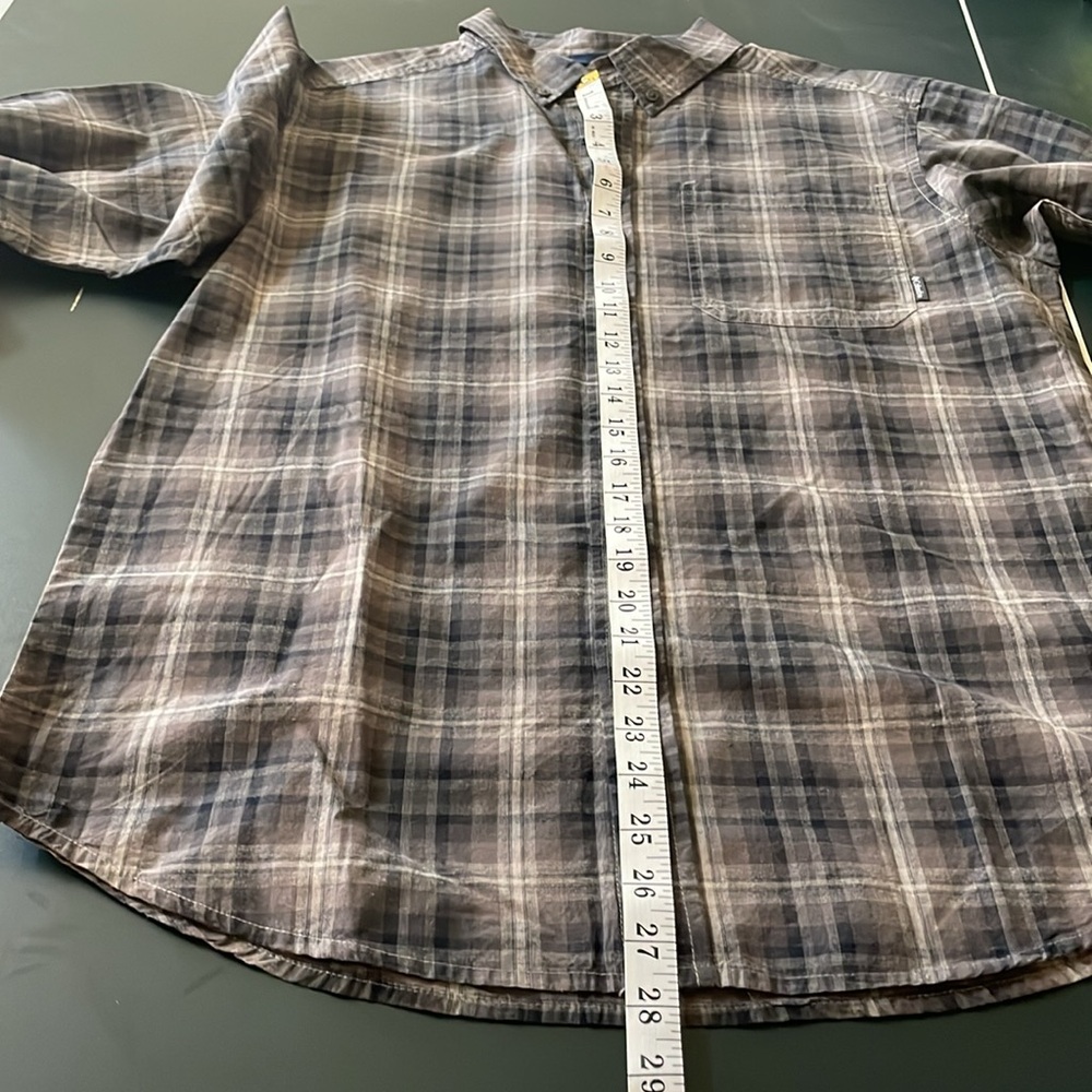 Columbia plaid long sleeve button down, men’s medium rn 69724 - Picture 8 of 8